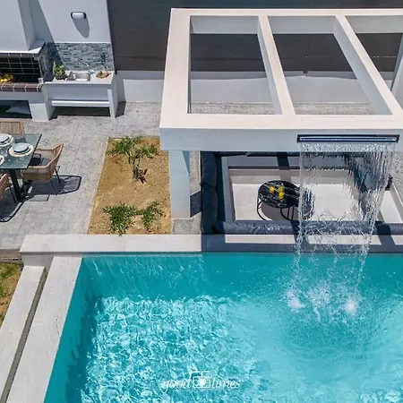 וילה Nefele Luxury Recidency, A Concealed Delight By Mindyourvilla *