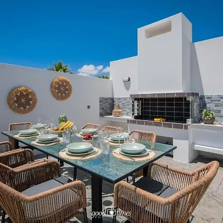 别墅 Nefele Luxury Recidency, A Concealed Delight By Mindyourvilla