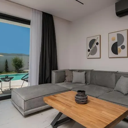 ヴィラ Nefele Luxury Recidency, A Concealed Delight By Mindyourvilla Koukounariá