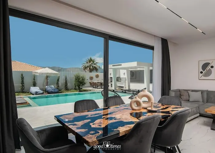 Nefele Luxury Recidency, A Concealed Delight By Mindyourvilla 别墅 Koukounariá