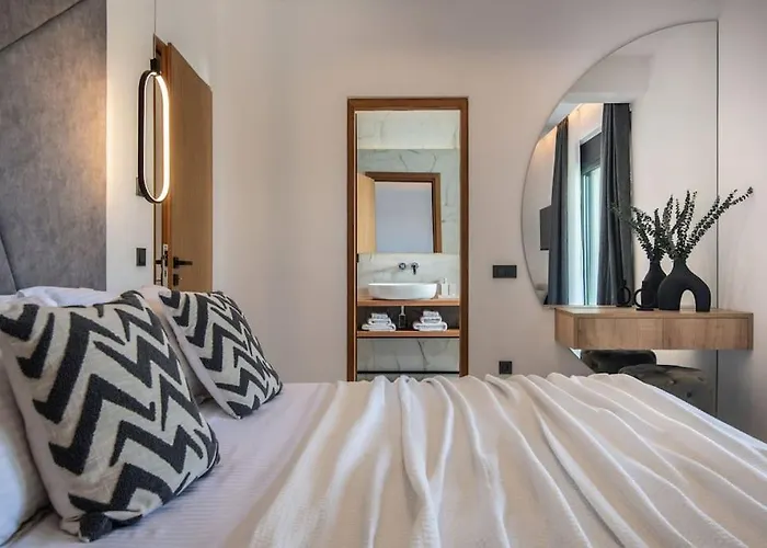 Nefele Luxury Recidency, A Concealed Delight By Mindyourvilla 别墅 Koukounariá