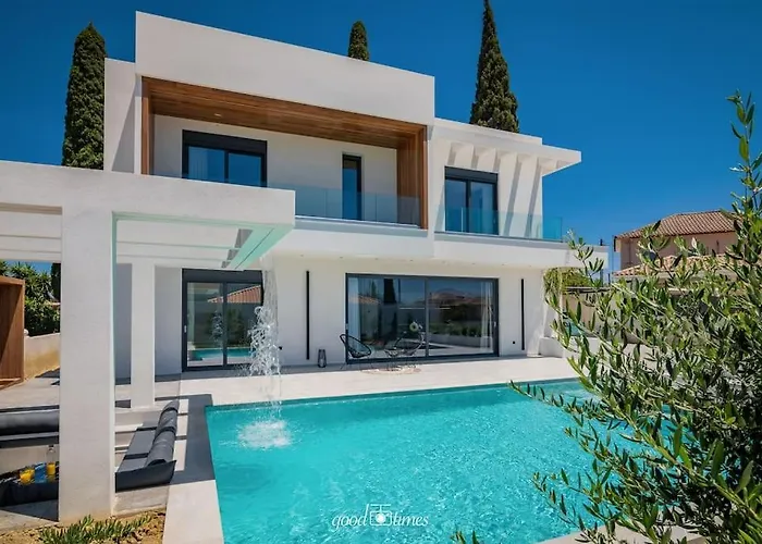 别墅 Nefele Luxury Recidency, A Concealed Delight By Mindyourvilla Koukounariá