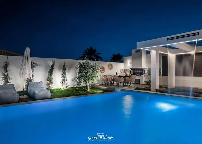别墅 Nefele Luxury Recidency, A Concealed Delight By Mindyourvilla *