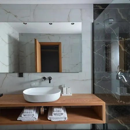 Nefele Luxury Recidency, A Concealed Delight By Mindyourvilla * Koukounariá