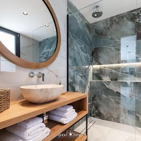 Nefele Luxury Recidency, A Concealed Delight ヴィラ