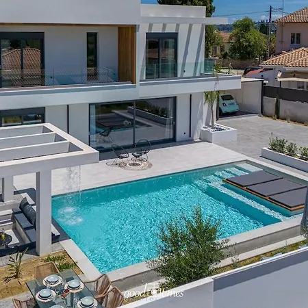 Nefele Luxury Recidency, A Concealed Delight ヴィラ